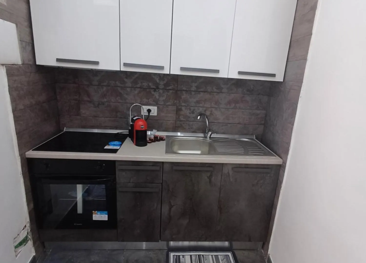 Casa Vacanza Annamaria Naples Bed & Breakfast